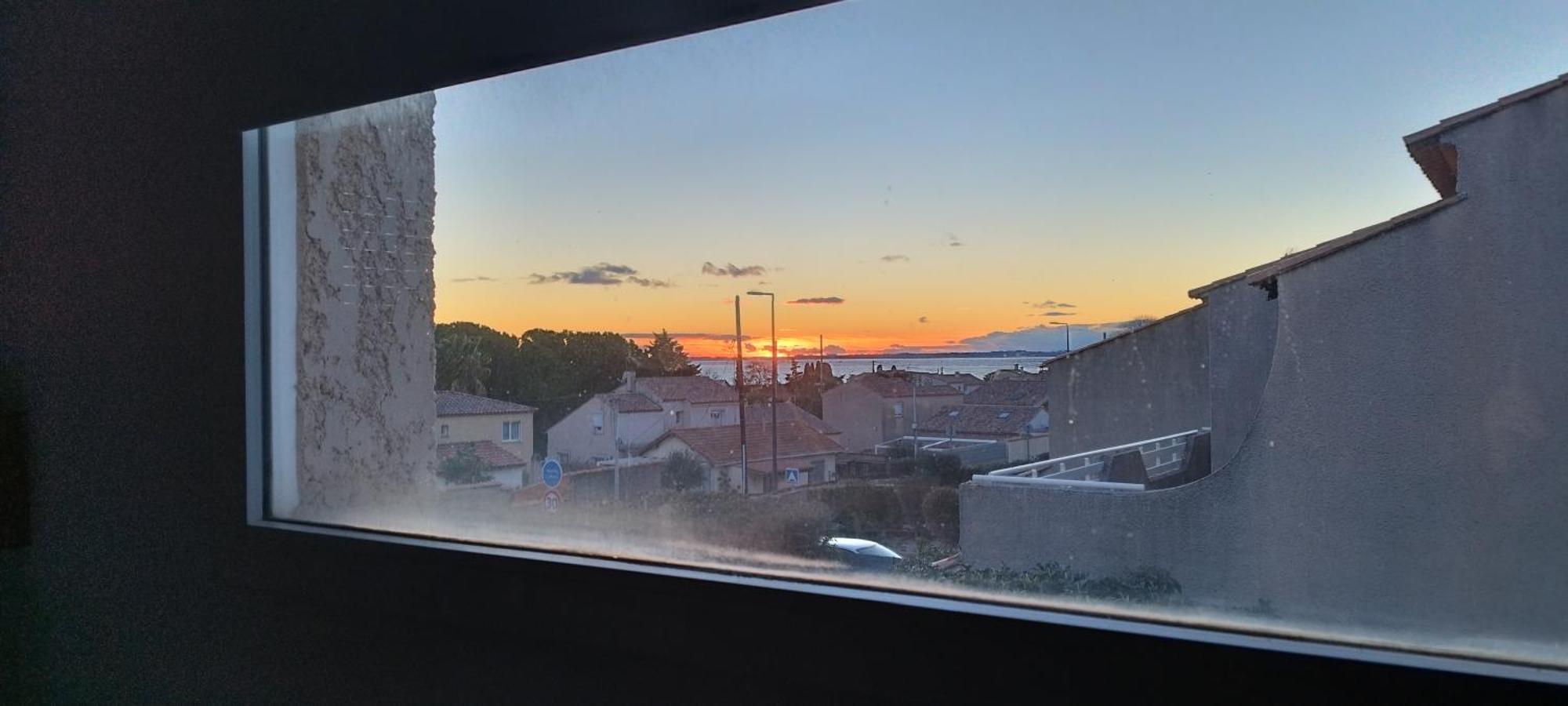 Appartement T3 Spacieux Avec Vue Sur L'Etang De Thau Au 1Er Etage D'Une Villa - Entree Independante Sete Luaran gambar